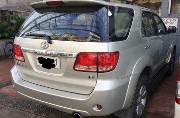 Brightsilver Toyota Fortuner 2007 for sale in Marikina