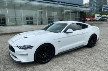 White Ford Mustang 2018 for sale in Automatic