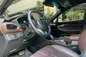 Grey Hyundai Santa Fe 2019 for sale in Automatic