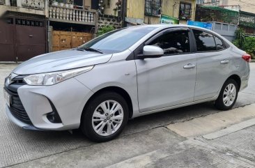 Selling Brightsilver Toyota Vios 2021 in Quezon