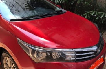 Selling Red Toyota Corolla Altis 2014 in Quezon