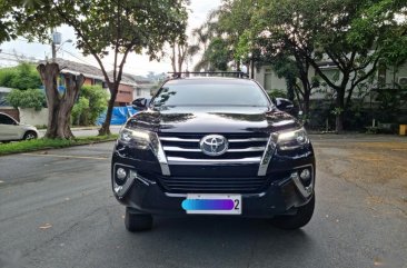 Selling Black Toyota Fortuner 2016 in Pateros