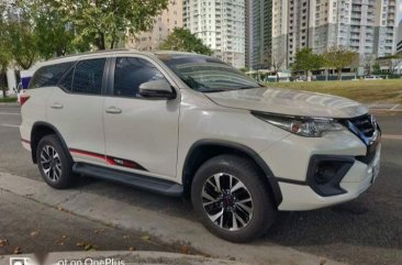 White Toyota Fortuner 2018 for sale in Antipolo