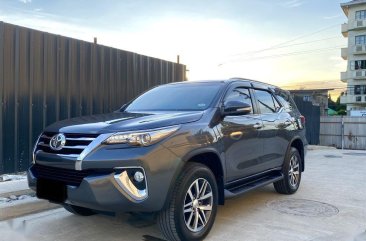 Selling Grey Toyota Fortuner 2017 in Cainta