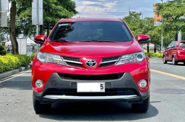 Selling Red Toyota Rav4 2014 in Makati