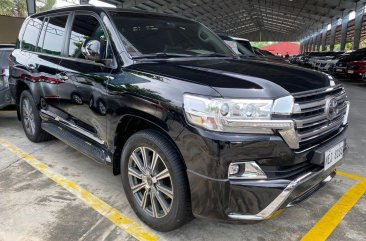 Black Toyota Land Cruiser 2018 for sale in Manila