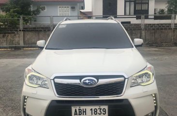 White Subaru Forester 2015 for sale in Automatic