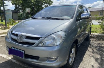 Silver Toyota Innova 2008 for sale in Automatic