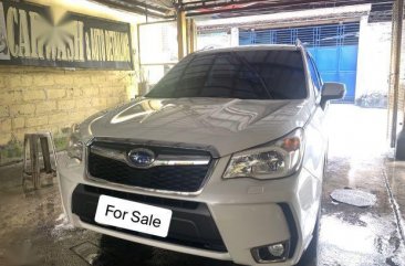 White Subaru Forester 2014 for sale in Automatic