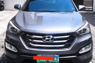 Sell Grey 2013 Hyundai Santa Fe in San Juan