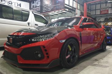 Sell Red 2018 Honda Civic in Pasig