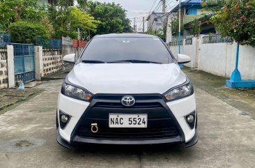 Red Toyota Yaris 2017 for sale 