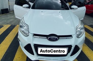 Sell Pearl White 2013 Ford Focus in Subic