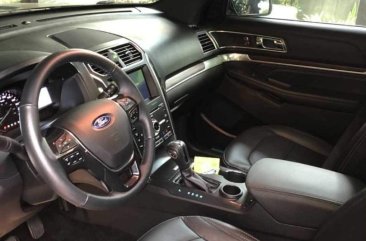 Sell Red 2018 Ford Explorer in Pasay