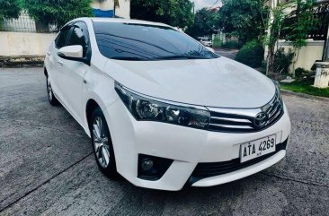 Sell White 2015 Toyota Altis 