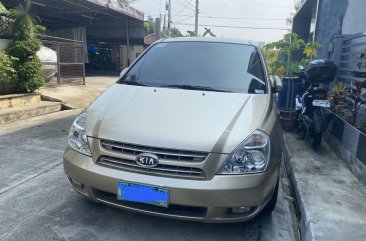 Beige Kia Carnival 2008 for sale in Automatic