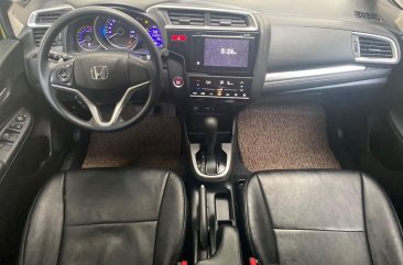 Yellow Honda Jazz 2015 for sale in Automatic