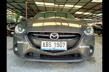 Sell Grey 2016 Mazda 2 Sedan at 30000 in Las Piñas