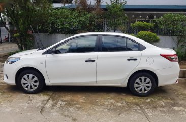 Pearl White Toyota Vios 2016 for sale in Manual