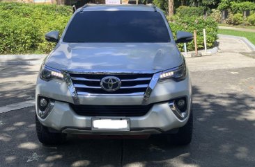 White Silver Toyota Fortuner 2018 for sale in Quezon City