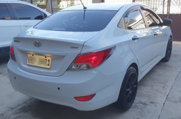 White Hyundai Accent 2016 for sale in Paranaque