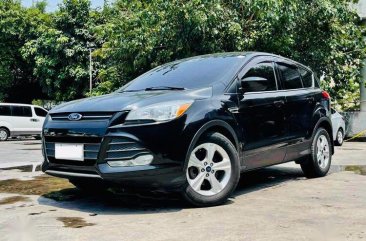 Black Ford Escape 2015 for sale in Automatic