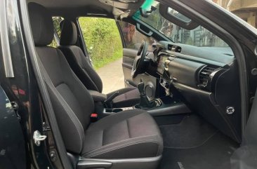 Selling Black Toyota Hilux 2020 in Quezon