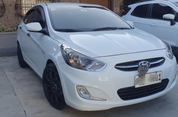 White Hyundai Accent 2016 for sale in Paranaque