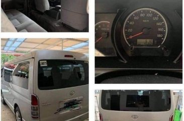 Selling Silver Toyota Hiace Super Grandia 2013 in Pasay