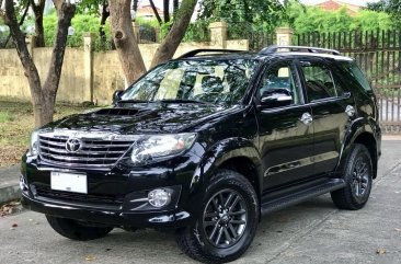 Selling Black Toyota Fortuner 2015 in Muntinlupa