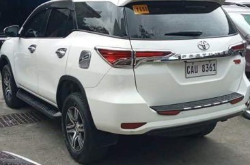 Selling White Toyota Fortuner 2020 in Quezon City