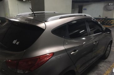 Silver Hyundai Tucson 2011 for sale in Manila