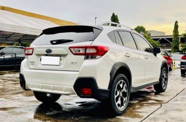 Pearlwhite Subaru Xv 2018 for sale in Automatic