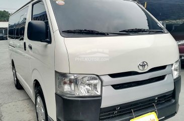 2019 Toyota Hiace  Commuter 3.0 M/T in Pasay, Metro Manila