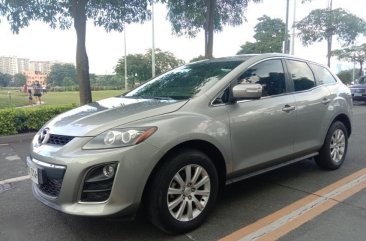 Selling Brightsilver Mazda CX-7 2010 in Pasig