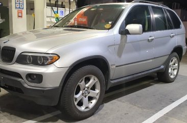 Selling Brightsilver BMW X5 in San Juan