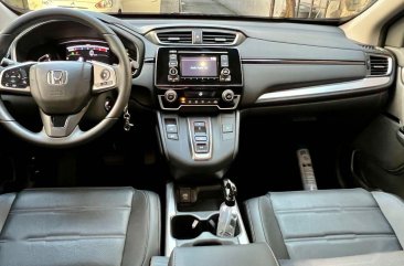 Grey Honda Cr-V 2018 for sale in Automatic