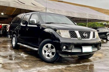 Black Nissan Navara 2010 for sale