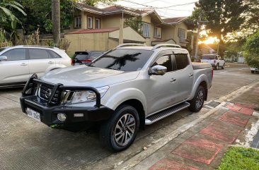 Selling Pearl White Nissan Navara 2019 in Quezon