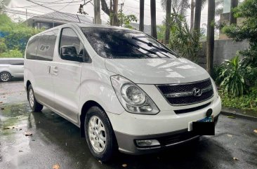 Sell Pearl White 2013 Hyundai Grand Starex in Makati