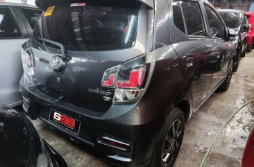 Selling Grey Toyota Wigo 2021 in Quezon