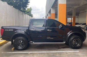 Selling Black Nissan Navara 2016 in Marikina