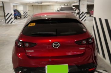 Selling Red Mazda 3 2021 in Makati