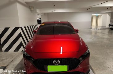 Selling Red Mazda 3 2021 in Makati