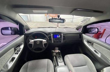 Selling Silver Toyota Innova 2014 in Quezon City