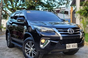 Black Toyota Fortuner 2017 for sale in Caloocan