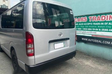 Selling Silver Toyota Hiace 2011 in Makati