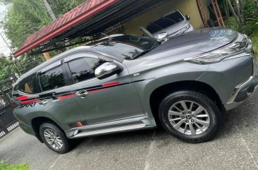 Sell Grey 2016 Mitsubishi Montero in Bustos