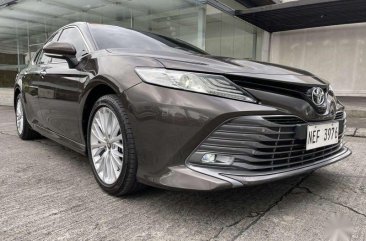 Grey Toyota Camry 2020 for sale in Automatic