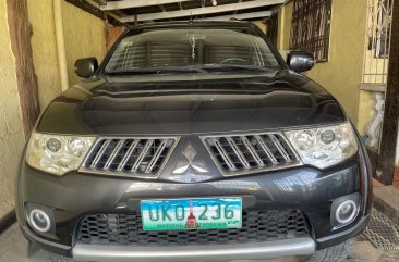 Grey Mitsubishi Montero 2011 for sale in Manual